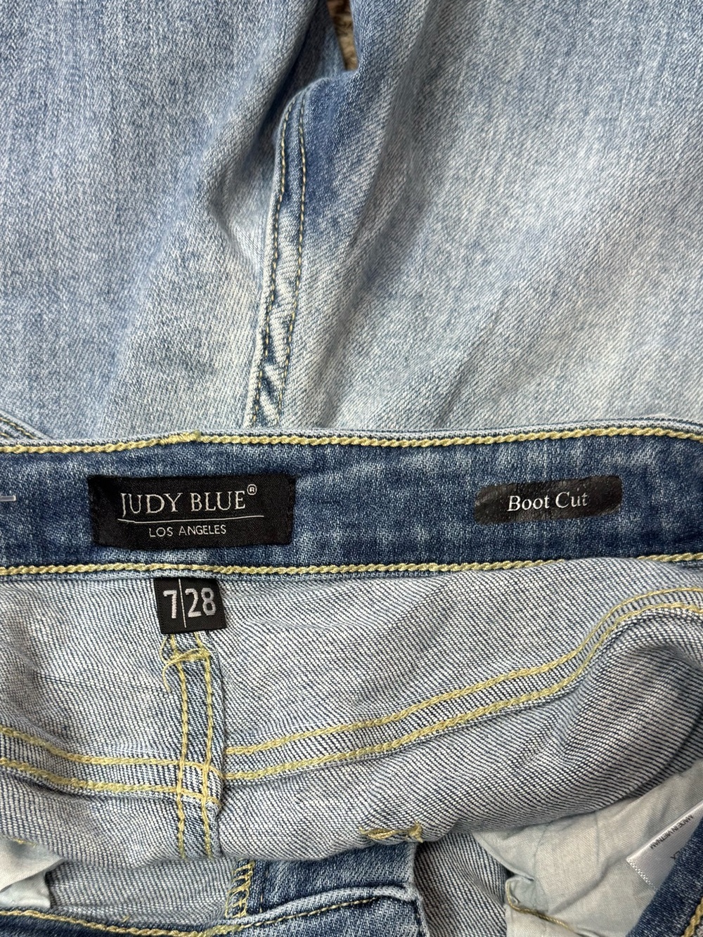 Judy Blue Mid-Rise Bootcut Jeans size 7/28 JB82337LT - Picture 5 of 11